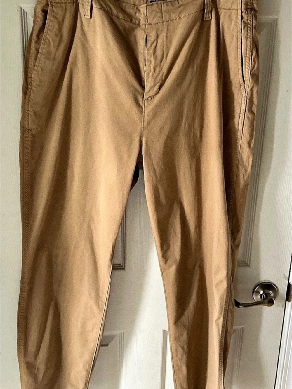 GAP Tan Khaki Relaxed Straight Leg Chino Pants Size 16 Good for Tall